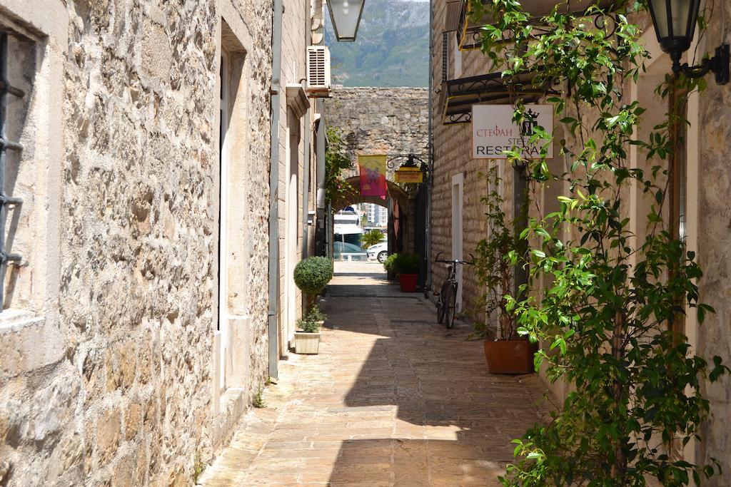 Bell Tower Apartment Budva Exterior photo